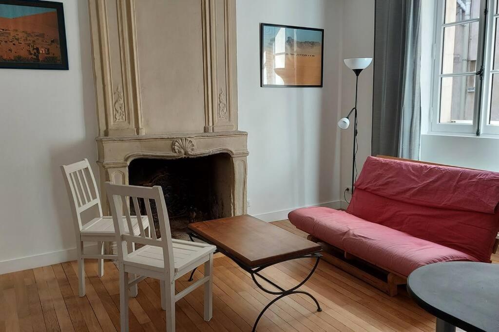 Appartement 2 Pieces Proche Cathedrale น็องต์ ภายนอก รูปภาพ